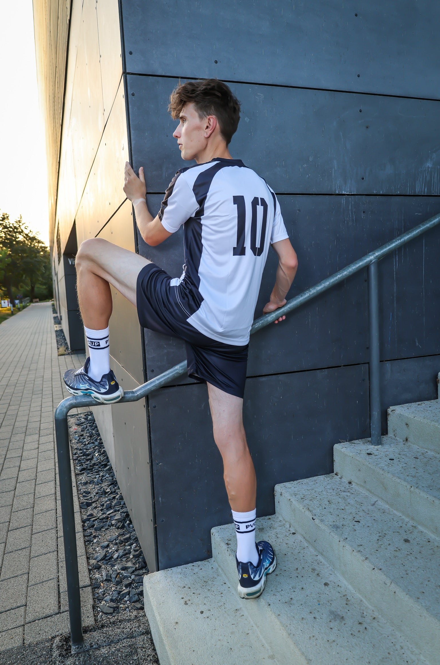 MATCH UP - black - SHORTS - SATIN TECH