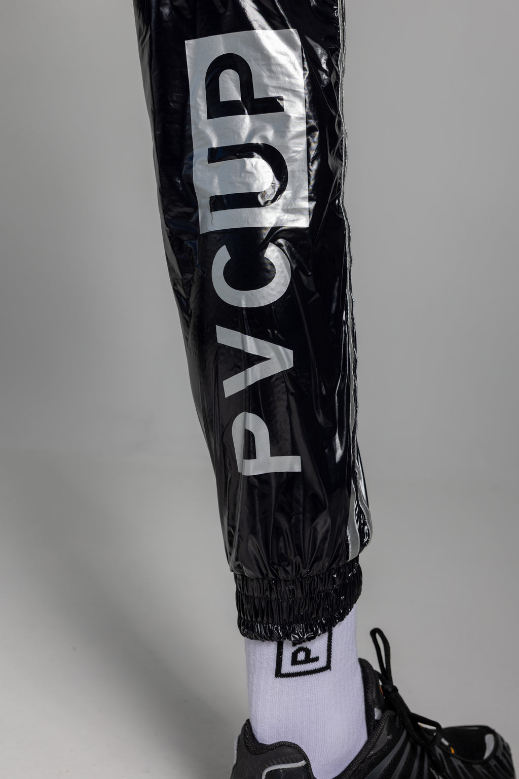 TOUCH UP - black / silver - PANTS - NYLON