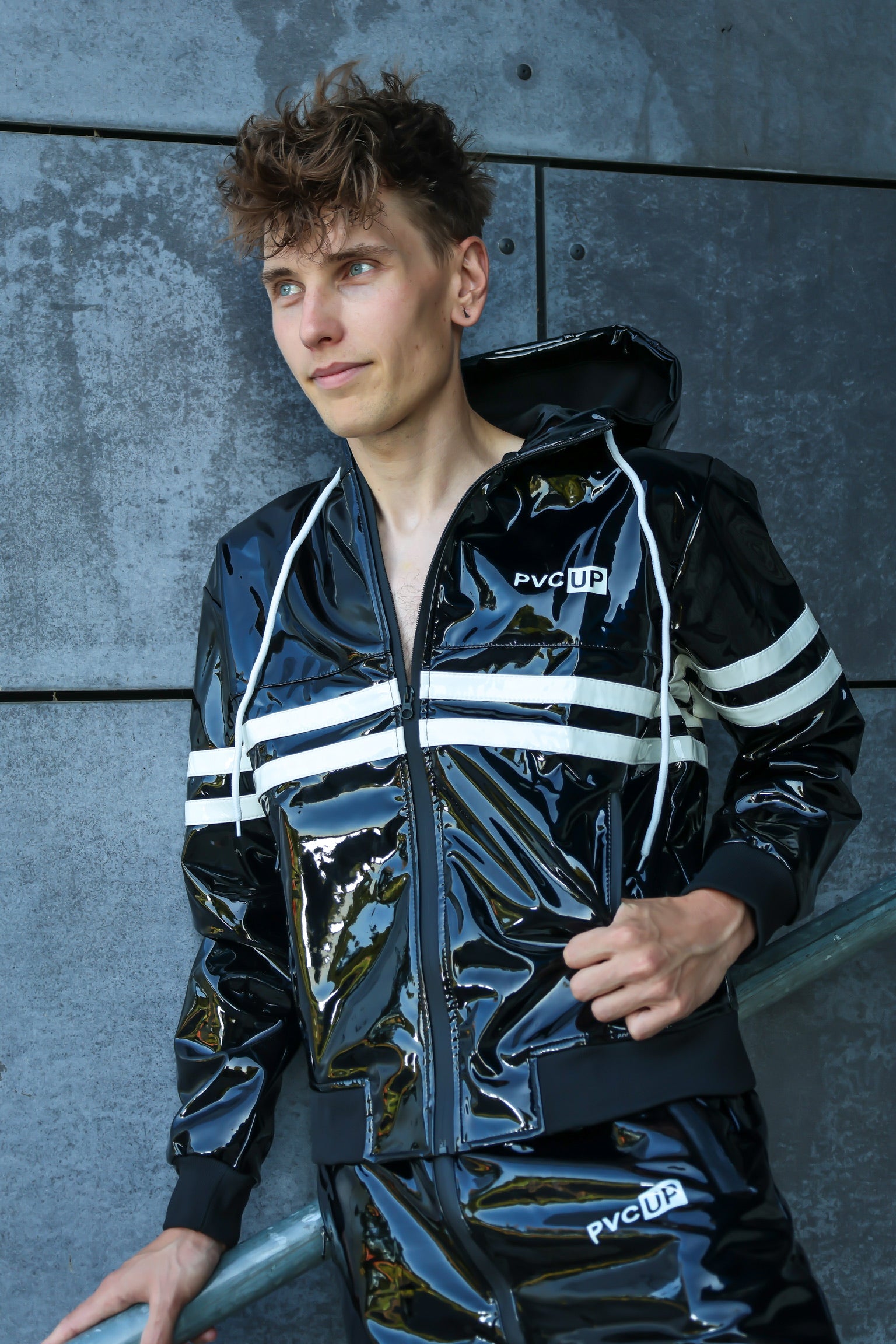 HOOK UP - black/white - JACKET - PVC PLUS