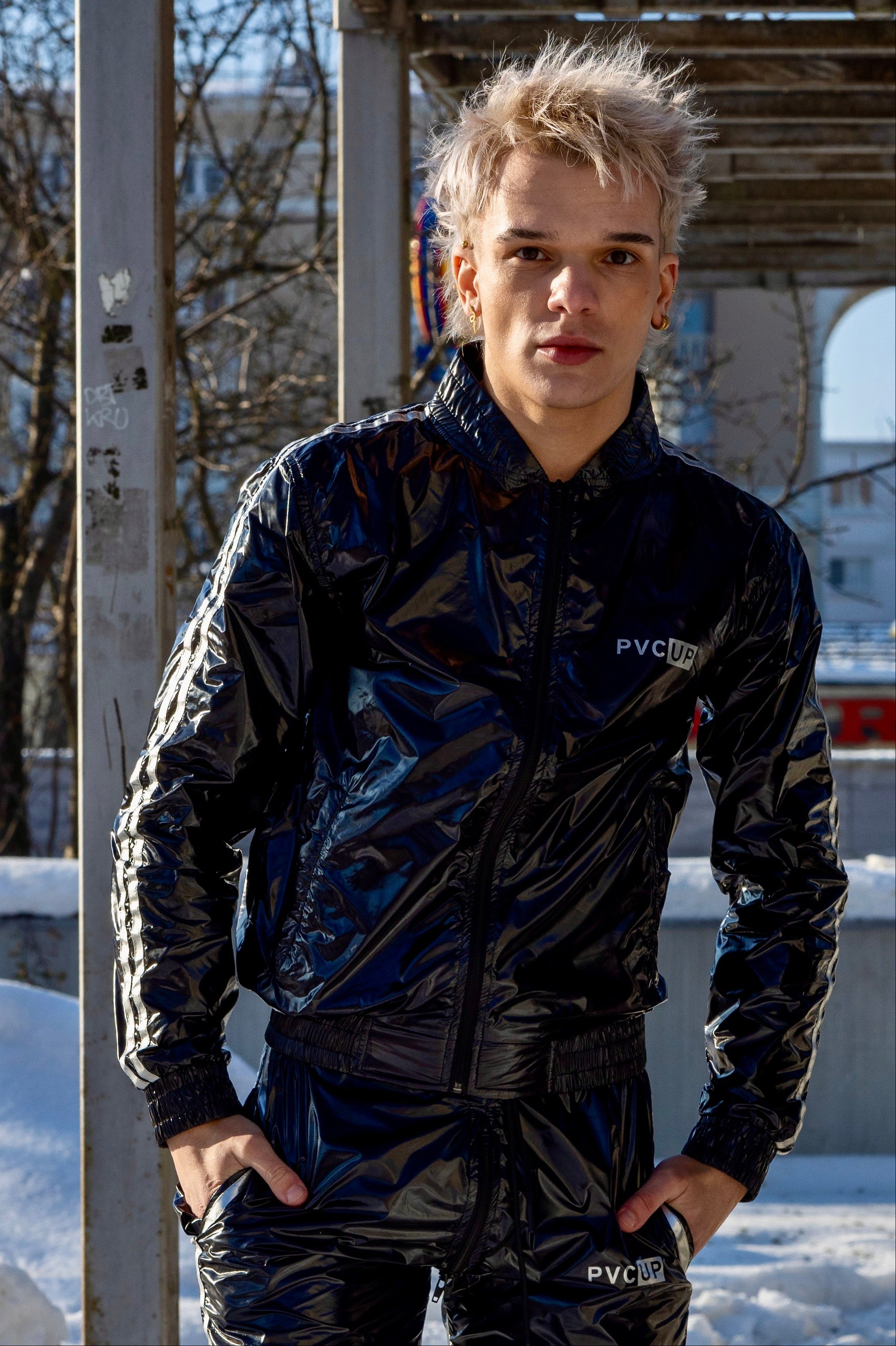 TOUCH UP - black / silver - JACKET - NYLON