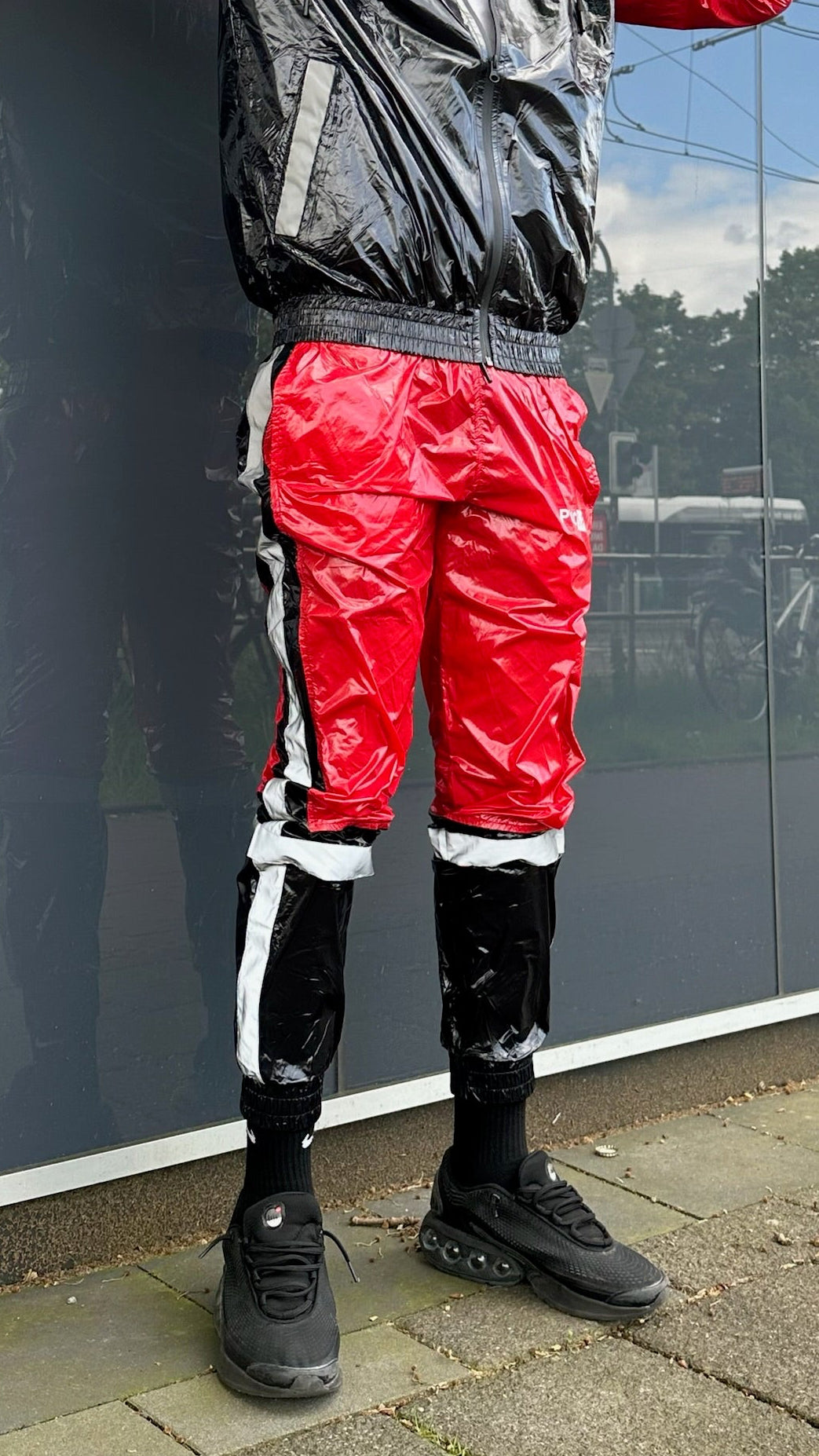 SHINE UP - black / red / reflective - PANTS - NYLON