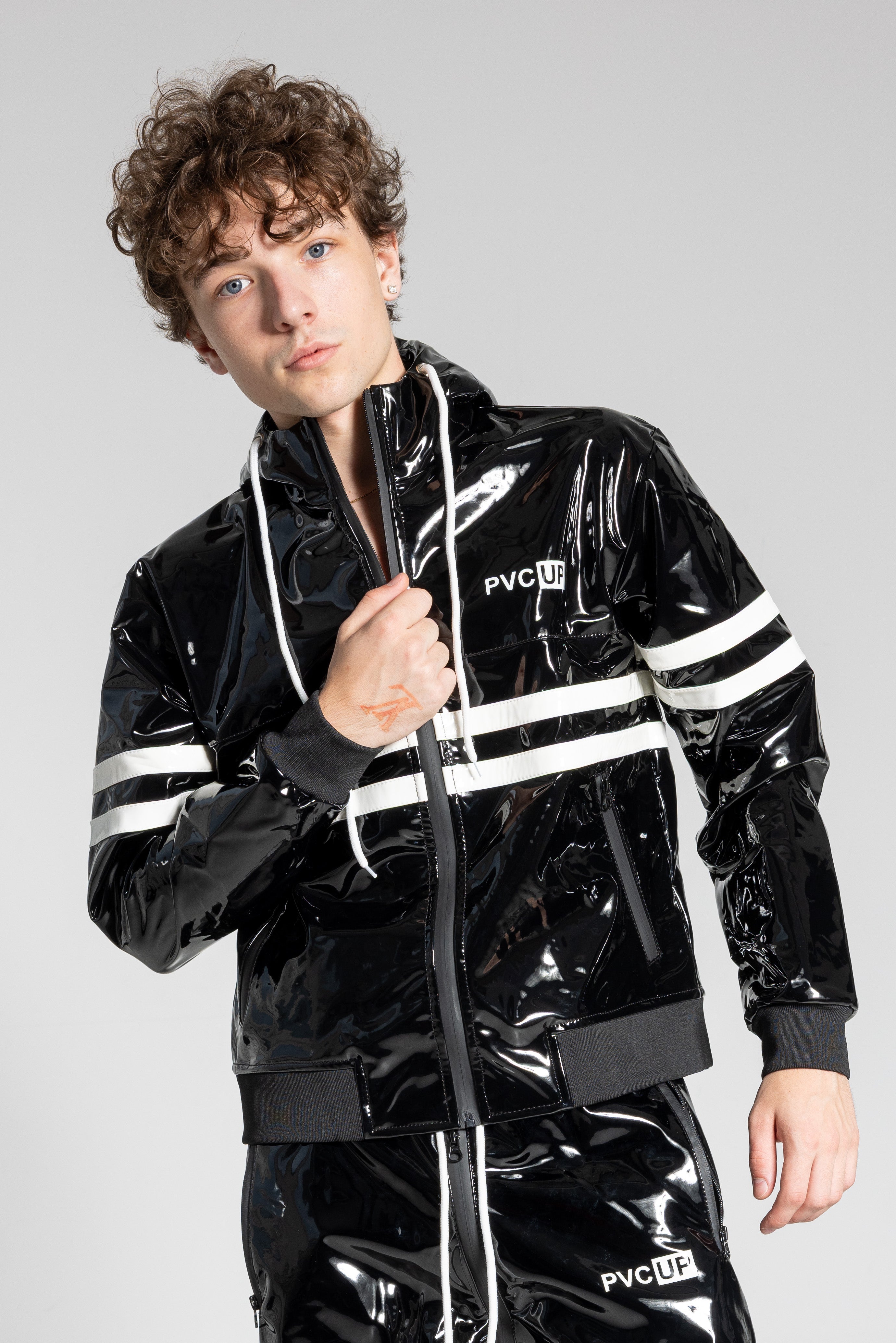 HOOK UP - black / white - JACKET - PVC PLUS